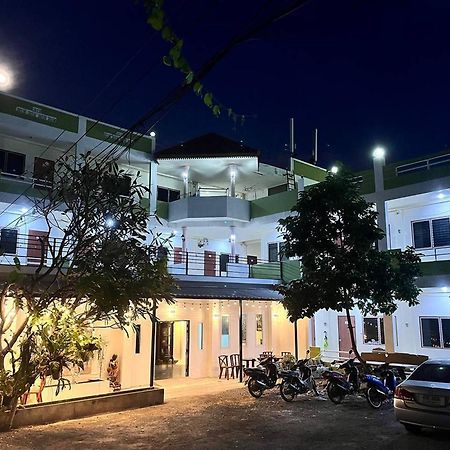 The 99 Inn Hotel Pak Chong Екстериор снимка